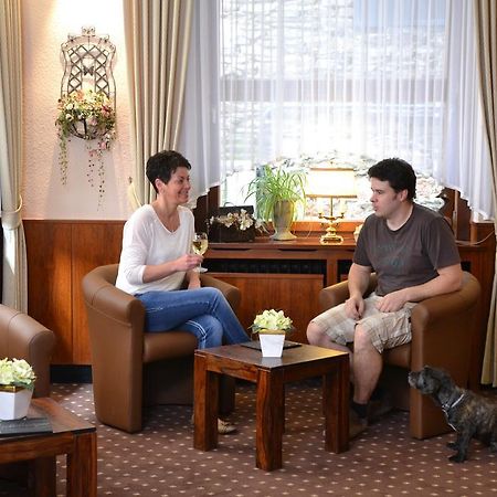Hotel Binz Бернкастел-Кюс Екстериор снимка