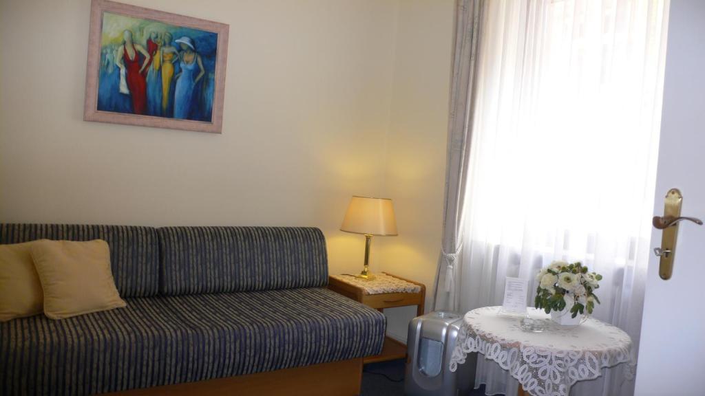 Hotel Binz Бернкастел-Кюс Стая снимка